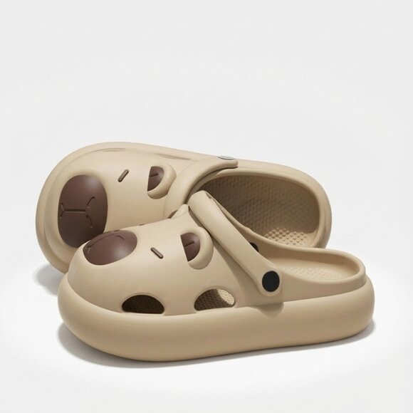 Cute Capybara Platform Clogs - Soft Non-Slip EVA Garden Sandals - Picture 1 of 5